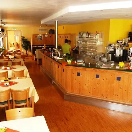 Mb Weisser Hirsch מלון 3*